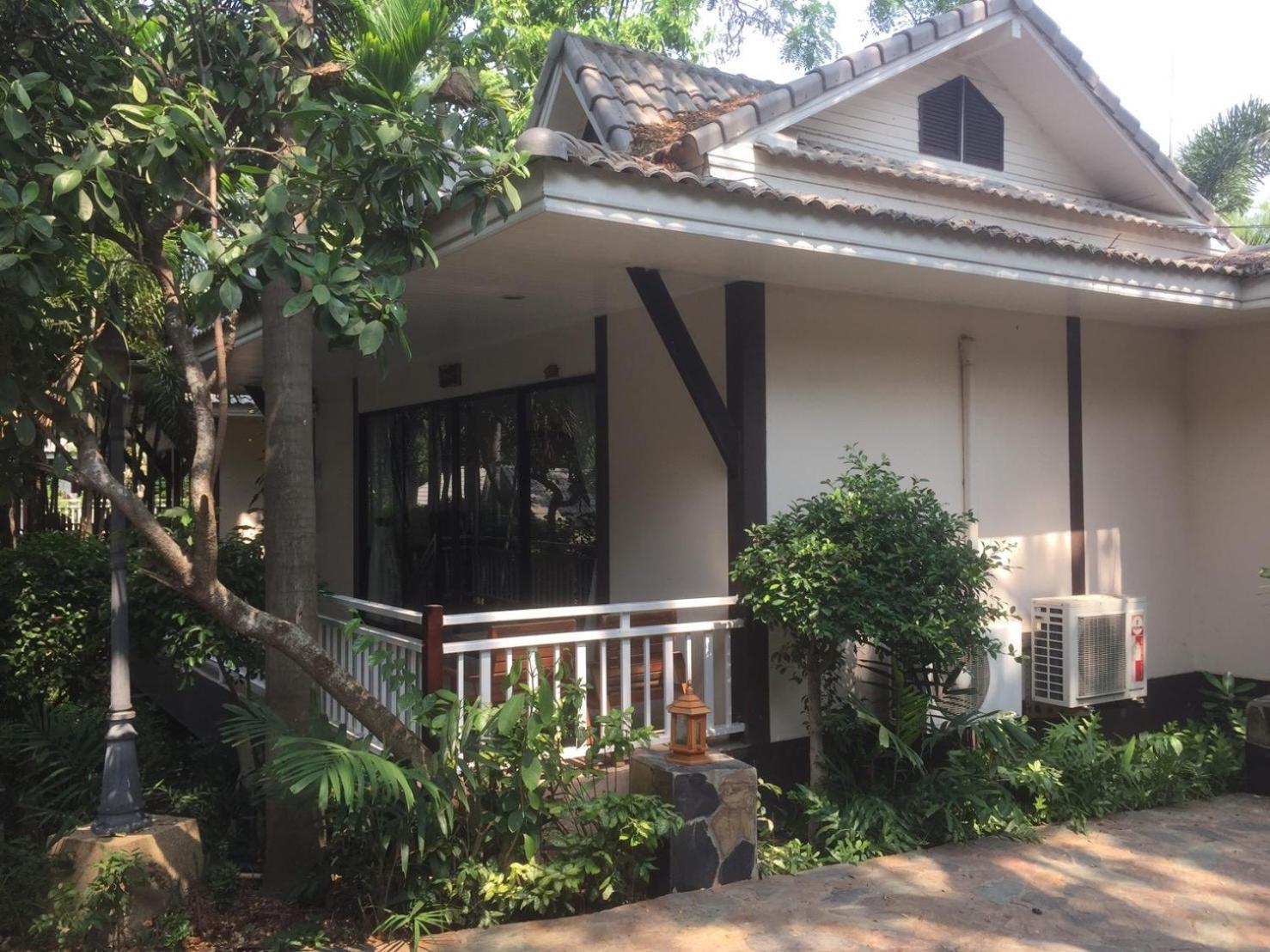 Chawalun Resort Don Tum Exterior foto