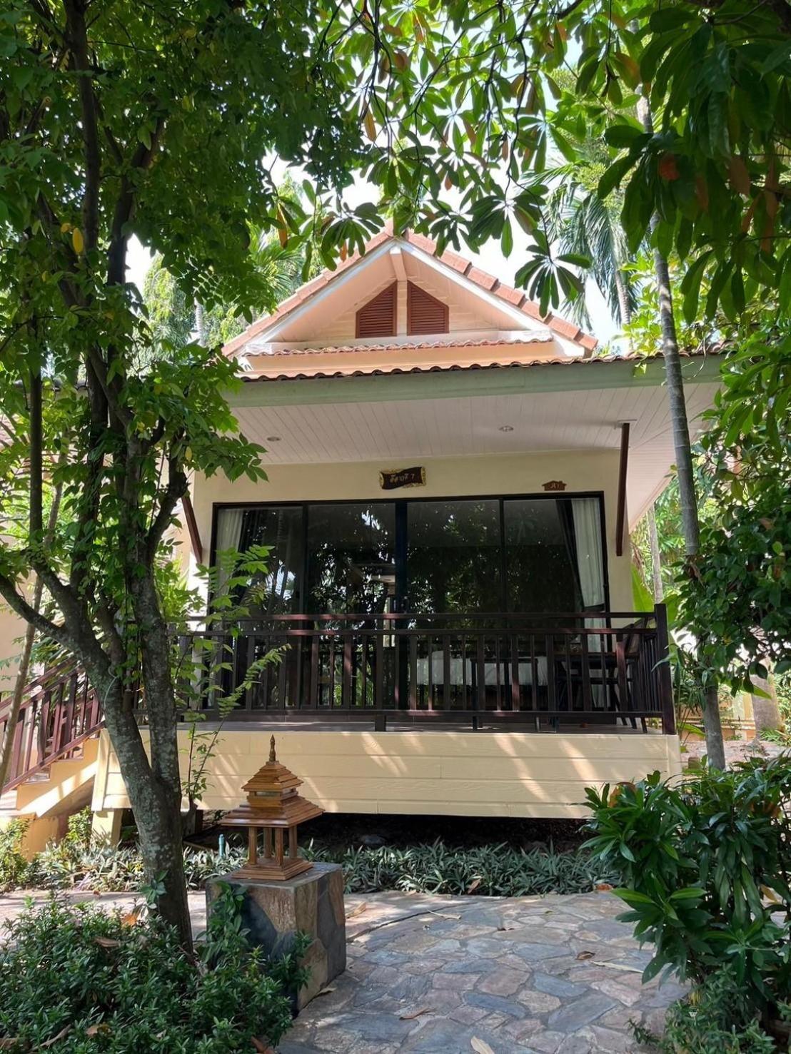 Chawalun Resort Don Tum Exterior foto